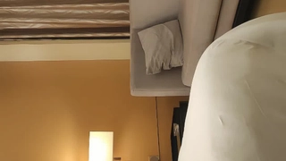 下一篇中文字幕人妻-快餐豪哥1500约炮粉逼艺校兼职妹逼太紧几分钟就把哥搞射了的!