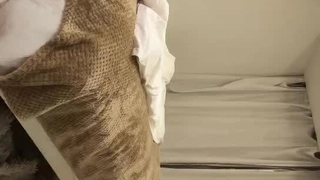 赛琳娜的黄金完整翻译版中文-直播 火辣身材的娜扎【沙滩上的贝壳酱】!