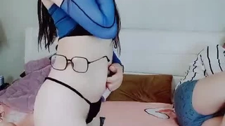 拖鞋家居日韩AV-白皙皮肤呆萌小姐姐！情趣耳朵抓屌吸吮！头套男怼着骚穴猛操，骑乘姿势打桩机，无套内射。