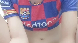 拖鞋家居日韩AV-白皙皮肤呆萌小姐姐！情趣耳朵抓屌吸吮！头套男怼着骚穴猛操，骑乘姿势打桩机，无套内射。