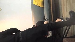 娇妻 雪白 呻吟-美女学生妹子是男友的乖母狗，戴着狗炼项圈乖乖让男友无套抽插~