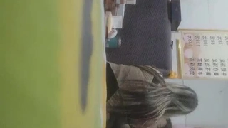 自拍无码精品在线观看-深谷で田植えをする稲作農家の巨乳嫁 観月しおり的的!